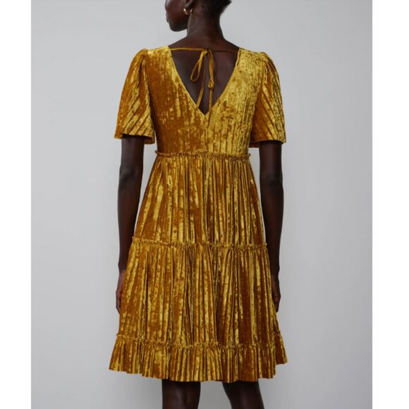 New York & Company Size Small Gold Short Sleeve Pleated Velvet Mini Dress EUC - Picture 2 of 11